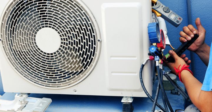 Commercial air conditioning installation