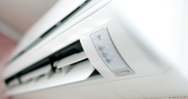 wall mounted air conditioning system